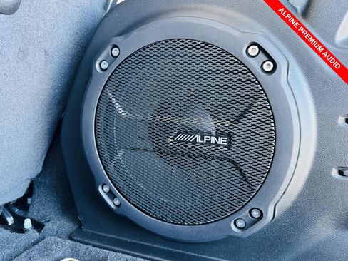 Used 2023 Jeep Wrangler Unlimited Rubicon w/ Xtreme 35 Tire Package image 12