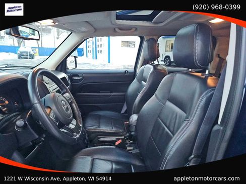 Used 2017 Jeep Patriot High Altitude image 15