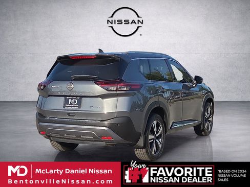 Used 2023 Nissan Rogue SL w/ SL Premium Package AWD/4WD image 5