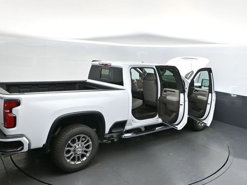 New 2026 Chevrolet Silverado 2500 LT w/ Z71 Chrome Sport Edition image 51