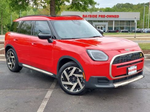 Used 2025 MINI Cooper Countryman SE AWD/4WD image 2