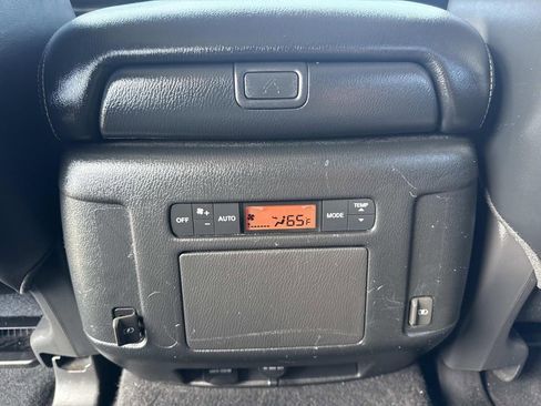 Certified 2020 Nissan Armada SL image 19