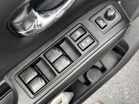 Used 2022 Nissan Titan PRO-4X w/ Pro-4x Convenience Package image 25