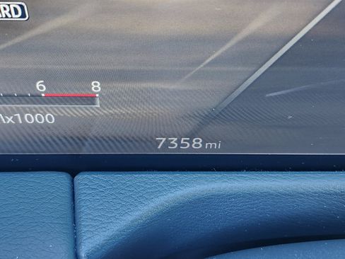 Used 2025 Nissan Armada SL w/ Captain's Chari Seat Package image 33