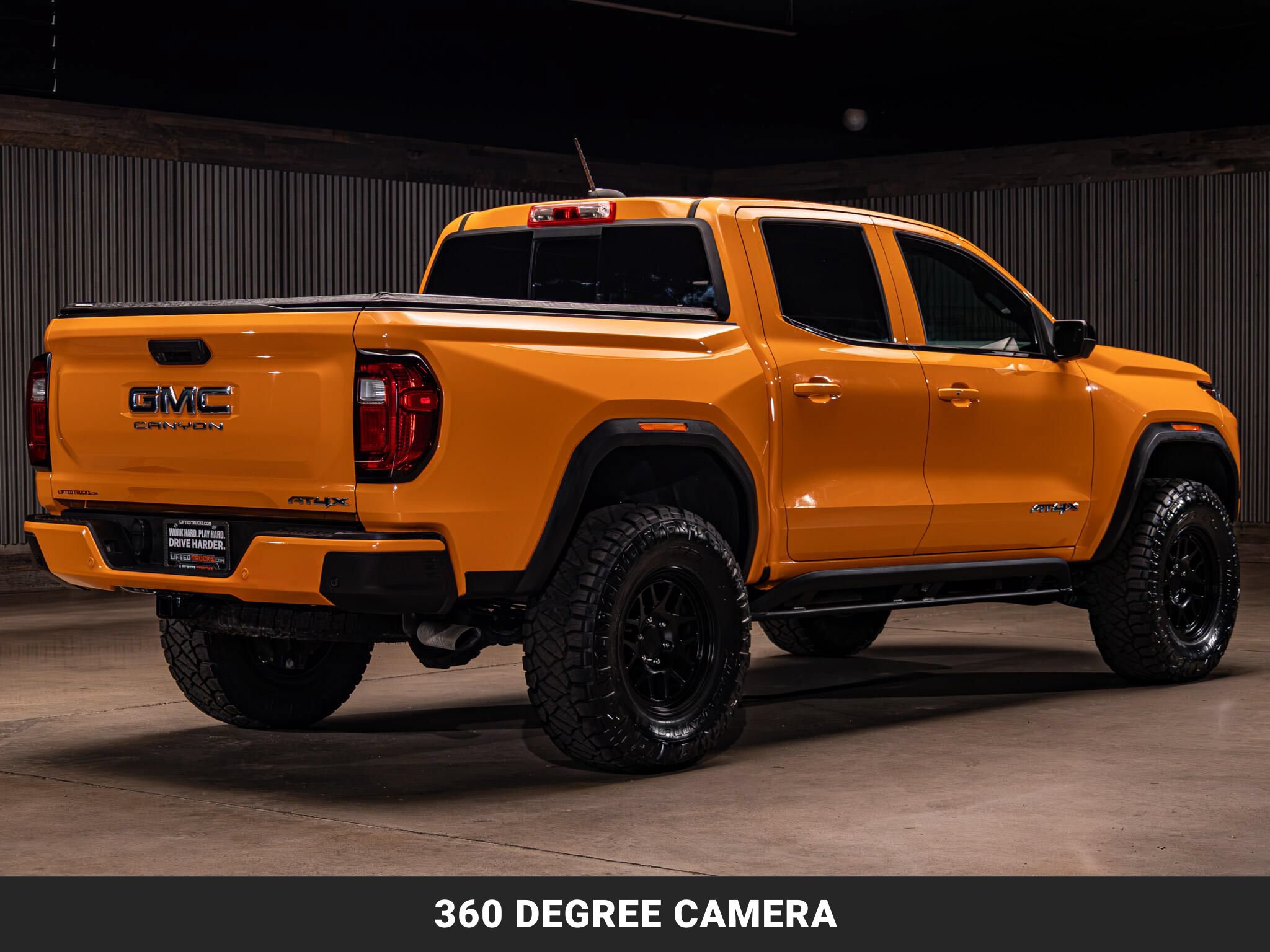 Used 2025 GMC Canyon AT4 w/ AT4X Package AWD/4WD image 10