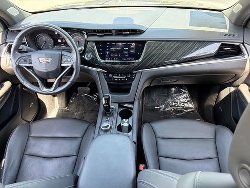 Used 2020 Cadillac XT6 Premium Luxury FWD image 15