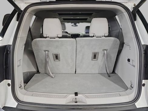 Certified 2020 GMC Acadia SLT image 17