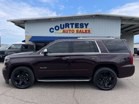 Used 2017 Chevrolet Tahoe Premier RWD image 4