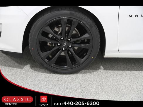 Used 2023 Chevrolet Malibu LT w/ Sport Edition image 23
