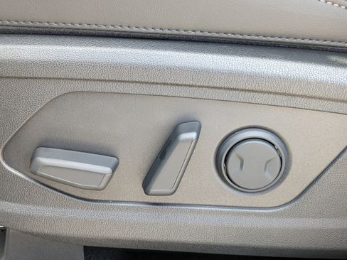 New 2026 Kia Sorento EX FWD image 26