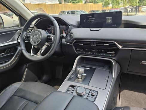 Certified 2024 MAZDA CX-90 Plug-In Hybrid w/ Preferred AWD/4WD image 12
