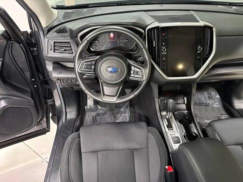 Used 2025 Subaru Ascent Premium AWD/4WD image 16