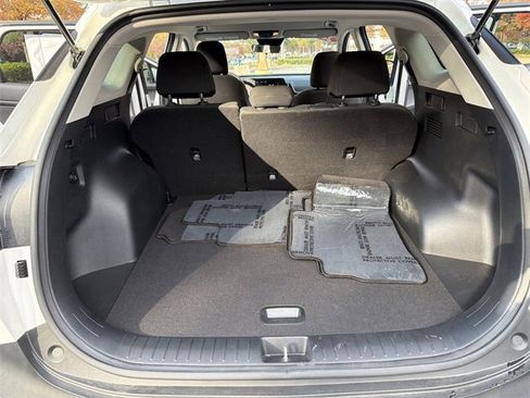 Certified 2025 Kia Sportage LX image 9