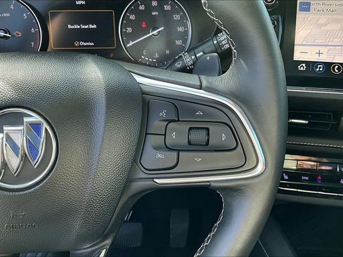 Used 2021 Buick Envision Essence w/ Technology Package I FWD image 18