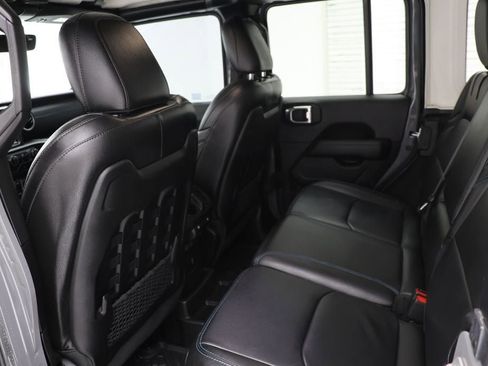 Used 2023 Jeep Wrangler Unlimited Rubicon 4xe w/ Steel Bumper Group image 13