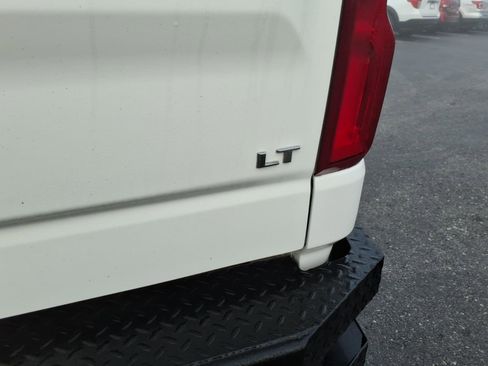 Used 2020 Chevrolet Silverado 1500 LT Trail Boss image 5