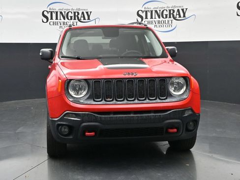 Used 2015 Jeep Renegade Trailhawk w/ Premium Leather Group AWD/4WD image 2