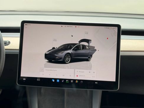 Used 2022 Tesla Model 3 Long Range AWD/4WD image 27