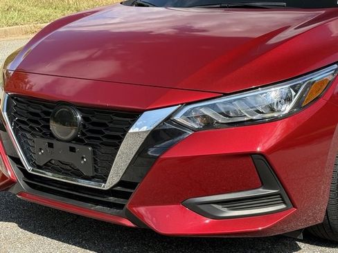 Used 2023 Nissan Sentra SV image 9