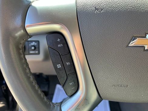 Used 2014 Chevrolet Traverse LT FWD image 14