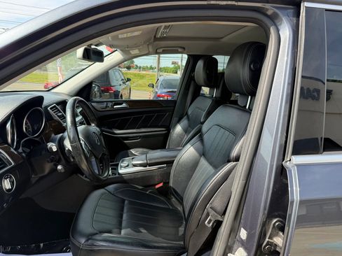Used 2014 Mercedes-Benz GL 450 4MATIC image 20