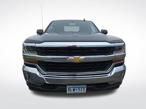 Used 2018 Chevrolet Silverado 1500 LT w/ All Star Edition AWD/4WD image 9