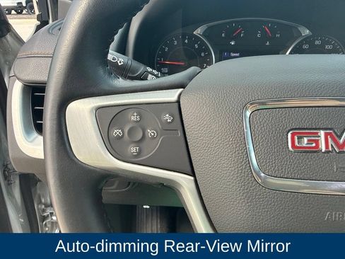Used 2021 GMC Terrain SLE w/ Driver Convenience Package FWD image 19