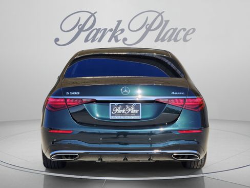 Used 2022 Mercedes-Benz S 580 4MATIC Sedan image 4