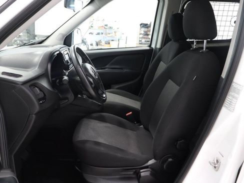 Used 2019 RAM ProMaster City Tradesman SLT FWD image 12