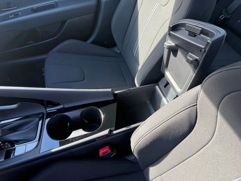New 2026 Hyundai Elantra SEL Sport Premium FWD image 28