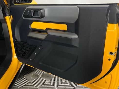 Used 2022 Ford Bronco Black Diamond image 31