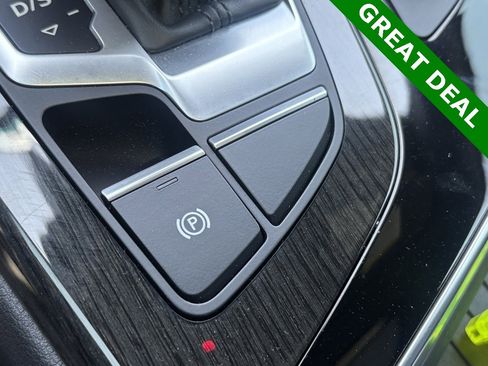Used 2019 Audi Q7 3.0T Premium Plus image 19