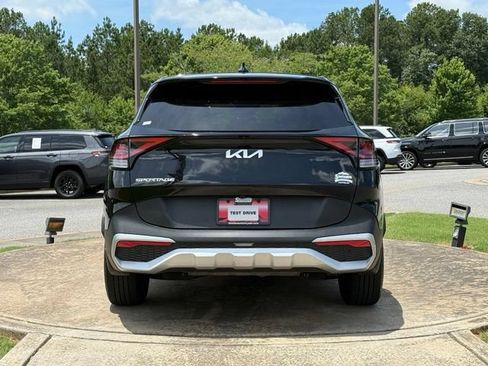 Used 2024 Kia Sportage EX FWD image 6