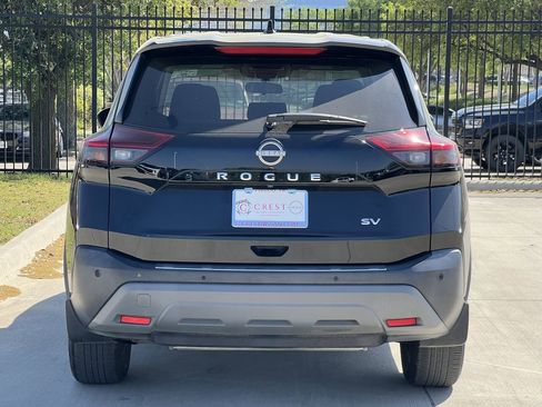 Certified 2023 Nissan Rogue SV image 5