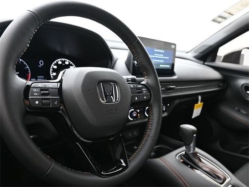 Certified 2026 Honda HR-V Sport image 10