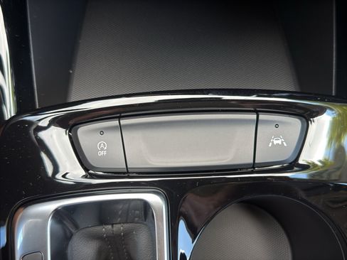 New 2026 Chevrolet Trax LT w/ Driver Confidence Package FWD image 30