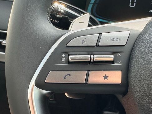 Certified 2025 Hyundai Palisade SEL image 26