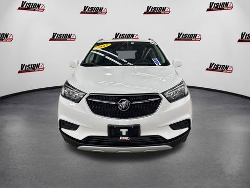 Used 2022 Buick Encore Preferred w/ Safety Package image 2