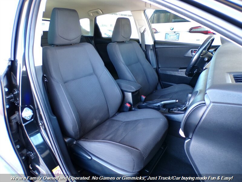 Used 2017 Toyota Corolla iM w/ Carpet Mat Package FWD image 27