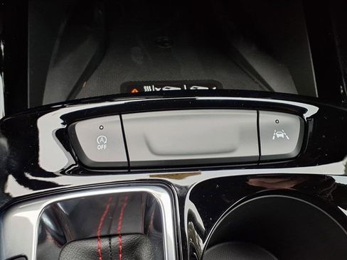 New 2026 Chevrolet Trax RS w/ Sunroof Package image 10