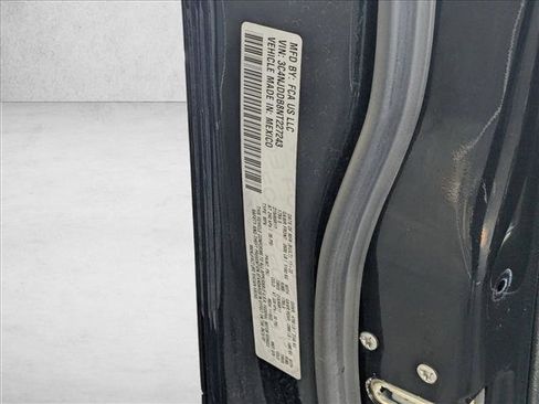 Used 2022 Jeep Compass Trailhawk w/ Trailhawk Convenience Group image 24