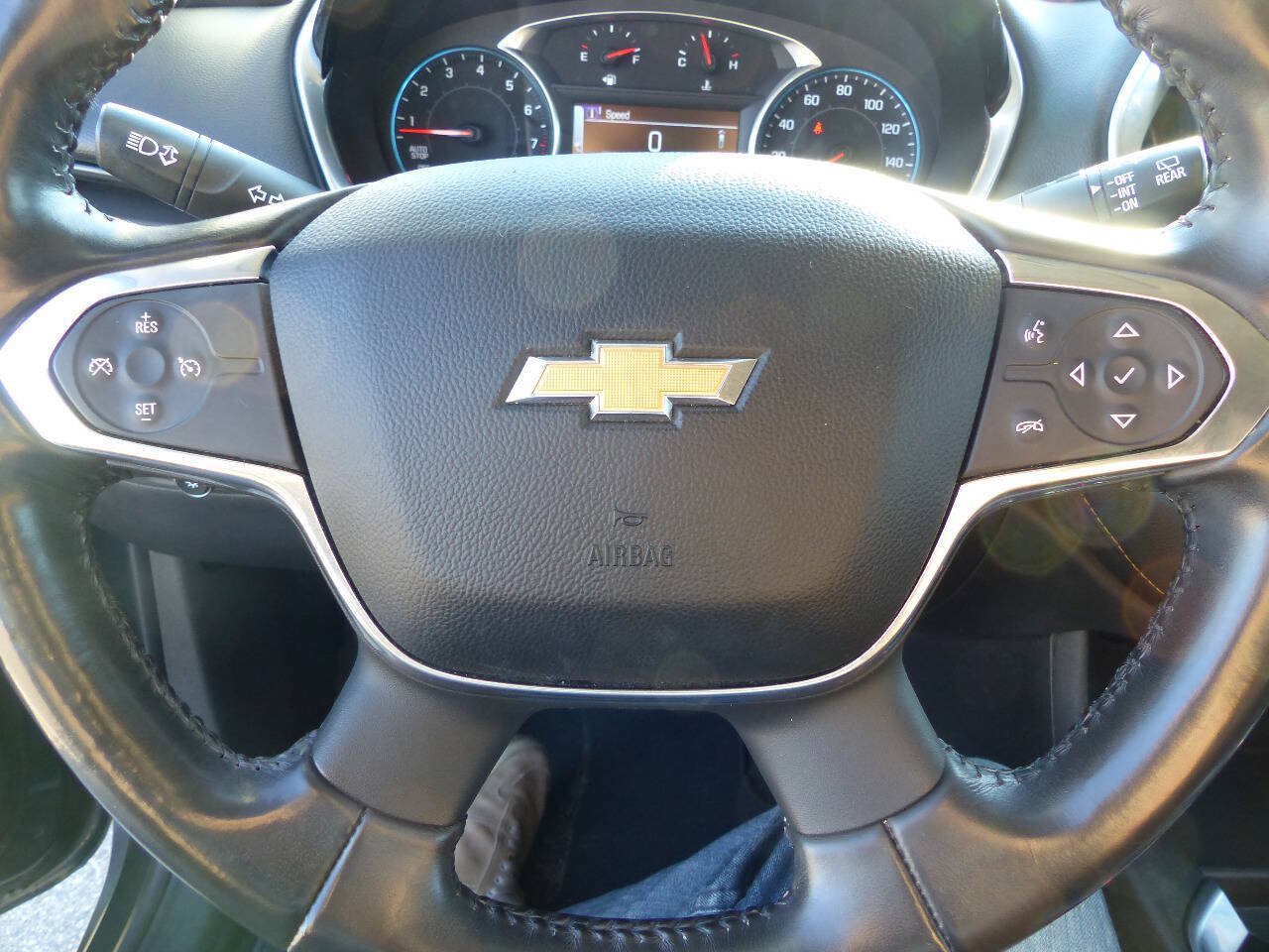 Used 2019 Chevrolet Traverse LT FWD image 35