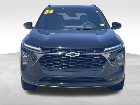 Used 2026 Chevrolet Trax RS w/ Sunroof Package FWD image 9