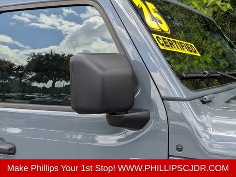 Certified 2025 Jeep Wrangler Sport AWD/4WD image 11