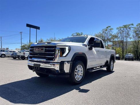 Used 2024 GMC Sierra 2500 SLT w/ SLT Premium Package image 2
