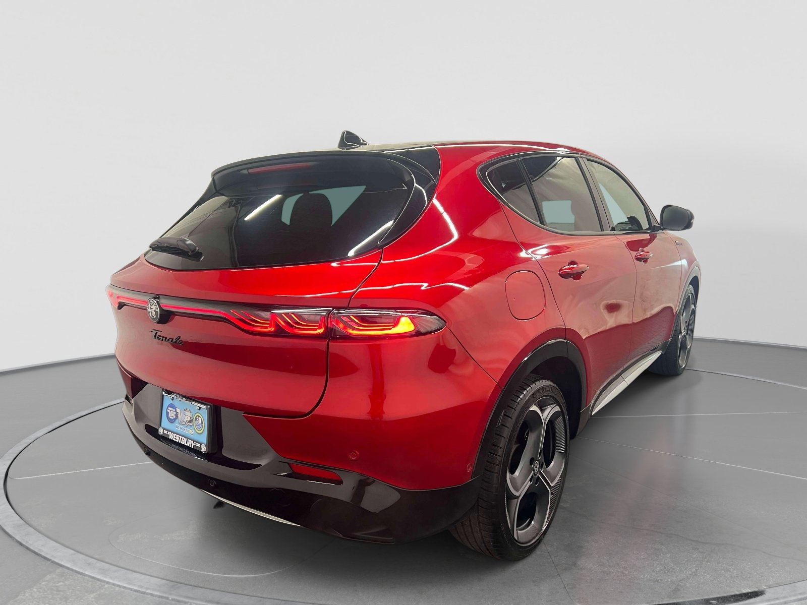 Used 2026 Alfa Romeo Tonale w/ Active Assist Package AWD/4WD image 7