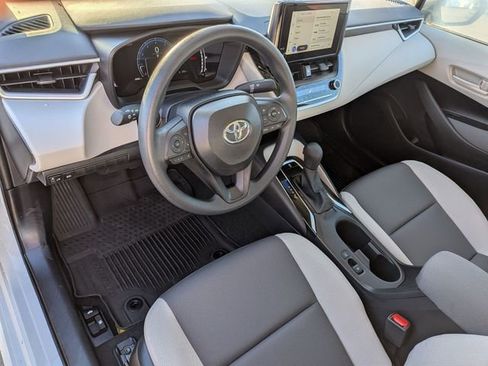 Used 2026 Toyota Corolla LE image 10