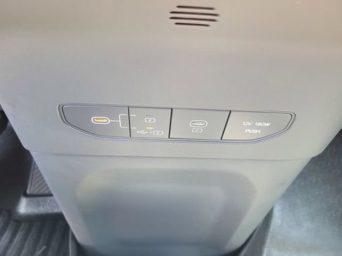 Used 2026 Kia EV9 Light RWD image 25