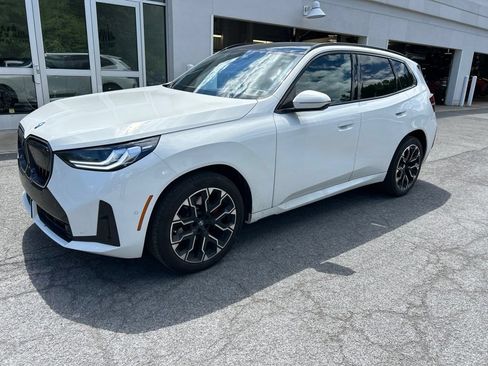 Used 2026 BMW X3 xDrive30i w/ Premium Package AWD/4WD image 1
