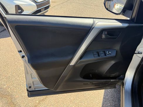 Used 2017 Toyota RAV4 LE w/ Carpet Mat Package FWD image 15